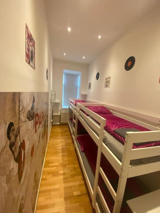 Apartament Cozy Appartm With + Airport/City Center Connection Wiedeń Zewnętrze zdjęcie